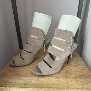 Seychelles High Heels with tie-up detailing / Size 8.5